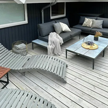 Hébergement de vacances House In The Heather With Sea View On Odden *